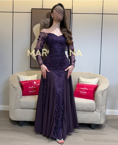 فستان مارتيا اليليكي (فستان ليلكي شك مزين بالورود...