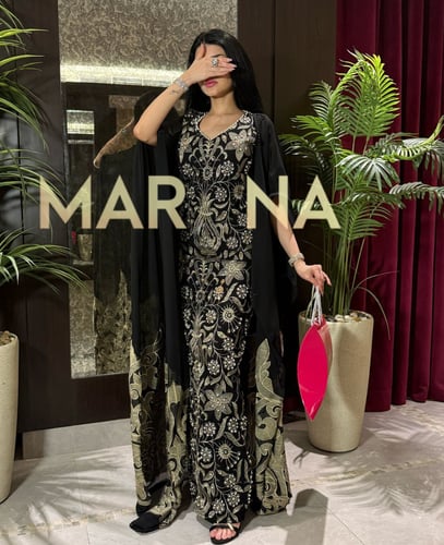 فستان ميرا (جلابية مطرز كمبيوتر)