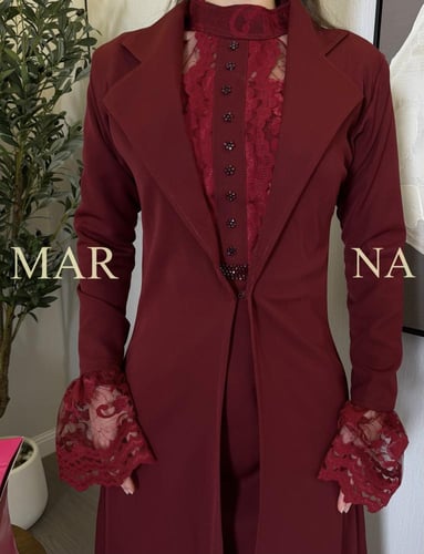 فستان اشلي (فستان عودي قطعتين باربي ودانتيل فرنسي...