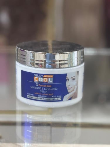 مجموعة العناية بالبشرة ( كريم مساج - ماسك طيني - ك...