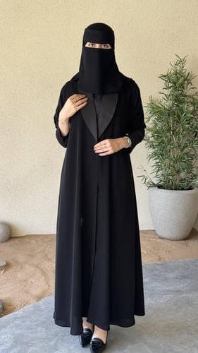 عبايه ب ياقه وأكمام استرتش