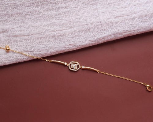 دايموند يلو