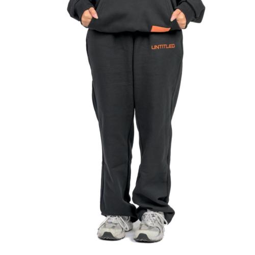 BLACK SWEATPANTS