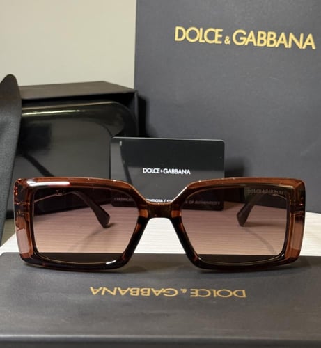 نظارج دولتشي اند قابانا باللون البني