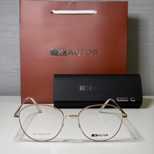 نظارة طبية من K.ACTOR باللون الوردي الفاتح والذهبي