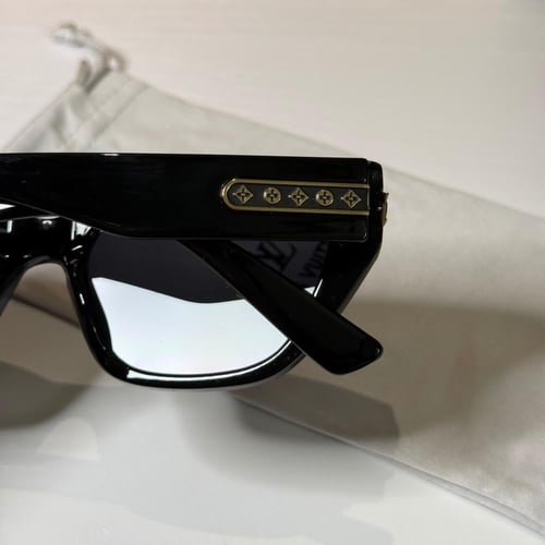 نظارة لويس فيتون باللون الاسود