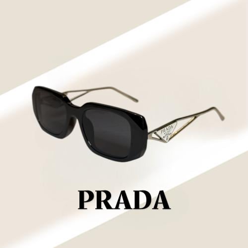 نظارة برادا بعدسة مستطيلة باللون الاسود وذراع بالل...