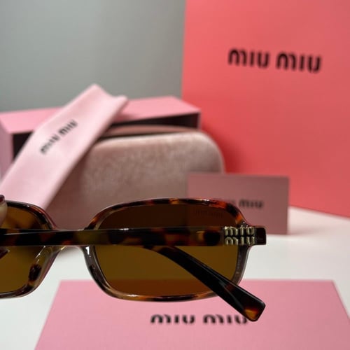 نظارة ميو ميو Recto باللون التايقر عدسة بني