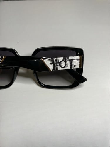 نظارة ديوR باللون الاسود بعدسة كبيرة