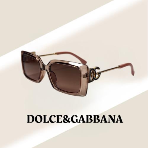 نظارة دولتشي اند قابانا باللون الوردي