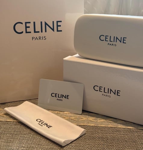 نظارة سيليN باللون التايقر بإطار بيضاوي