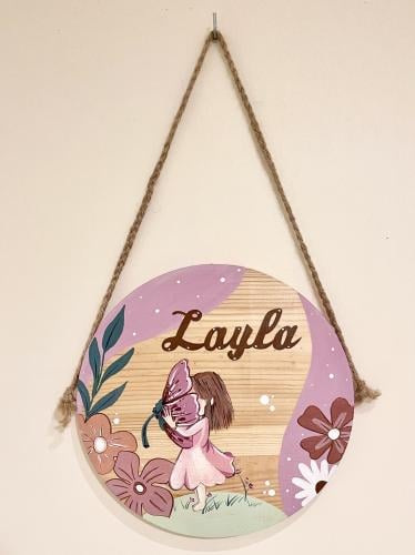 رسم يدوي على خشب