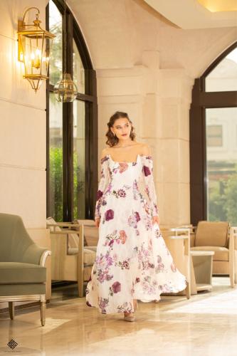 BLOOMING ELEGANCE