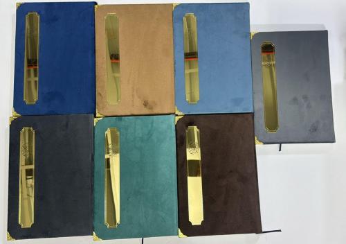 مصحف مترجم الاردية جوامعي ٢٠*٢٨ شكل جديد مخل قماش...