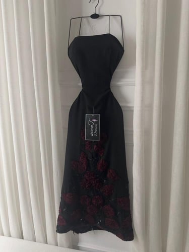 طقم العيد ورود برغندي A7700