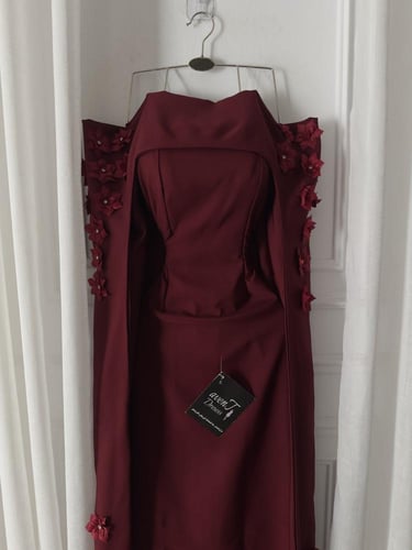 فستان ماكنتوش