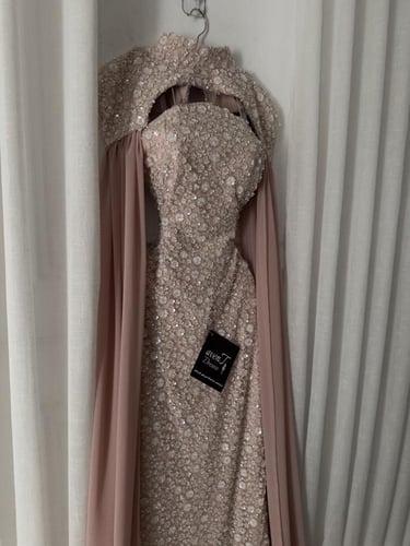 فستان كلفه سهره