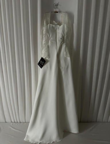 فستان طيف باكمام دانتيل