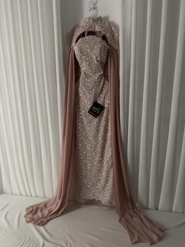 فستان كلفه سهره