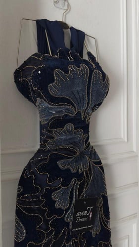 فستان مخمل راقي