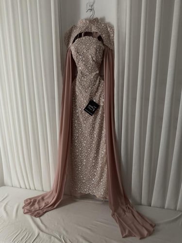 فستان كلفه سهره