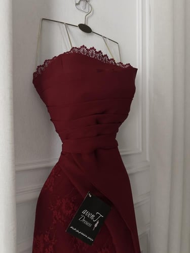 فستان طيف برغندي