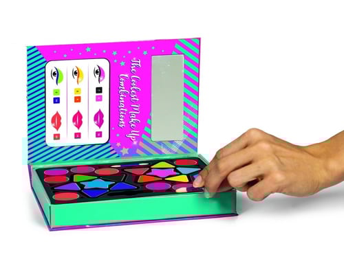 كلمنتوني - مجموعة الميك اب للبنات.