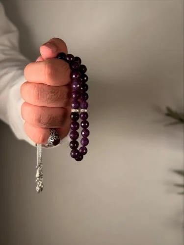 سبحة الأماثيست