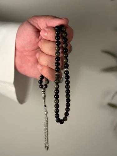 سبحة الاوبسيديان الاسود
