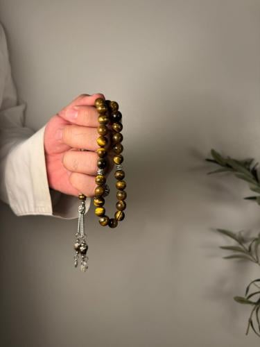 سبحة عين النمر