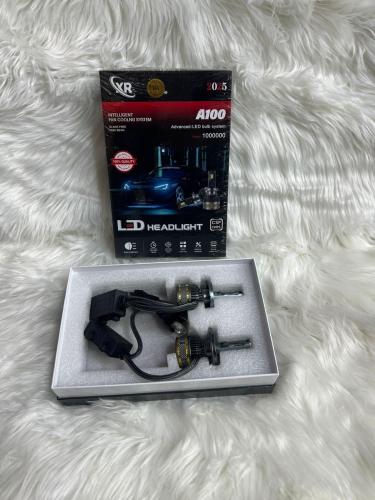 Creamy A100 hand with power. 200 watts 4300K