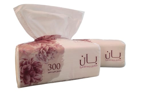 50 علبة من مناديل بان 300
