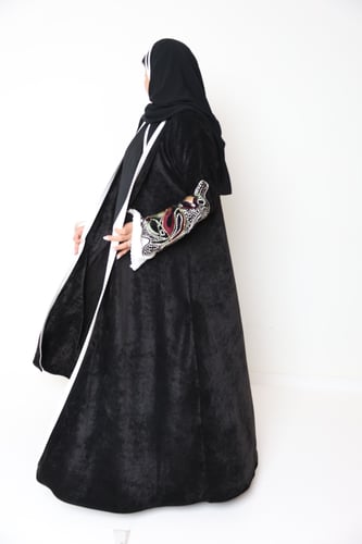 عباية عبيه