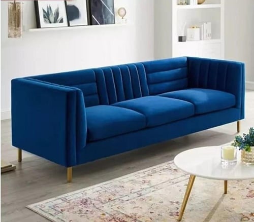 كنب ثلاثي مخطط