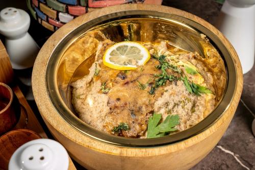 سمك بالطحينه