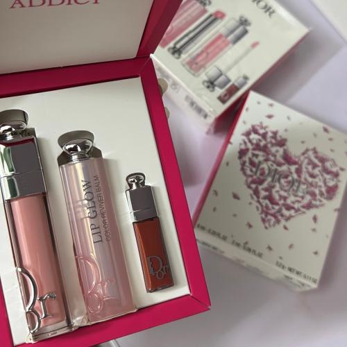 مجموعة قلوسات ومرطب ديور الجديدة - Dior