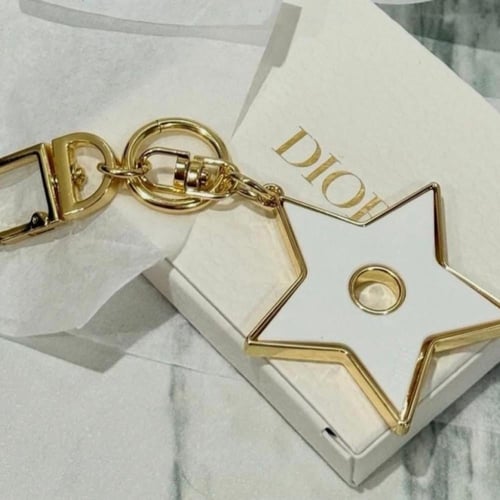 ميدالية نجمة ديور الاصلية