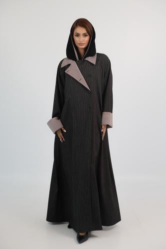 Hayyiz – Luxury Striped Fabric Abaya with a Flowing Cut