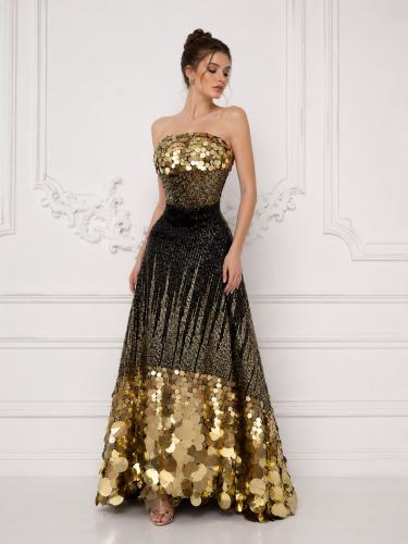 الفستان السهرة الفاخر بدون أكمام (Strapless)، المصمم ليمنحك