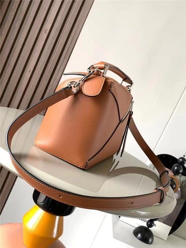 LOEWE Puzzle PM Original Leather Handbags