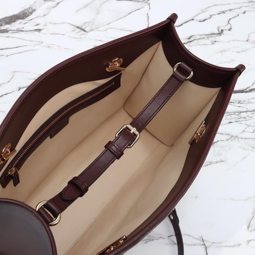 GUCCI GG Marmont Medium Tote