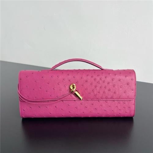 Bottega Veneta Andiamo Clutch