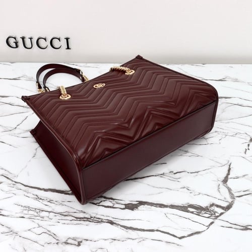 GUCCI GG Marmont Medium Tote