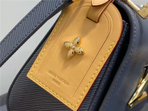 Louis Vuitton Twist MM - Premium Quality