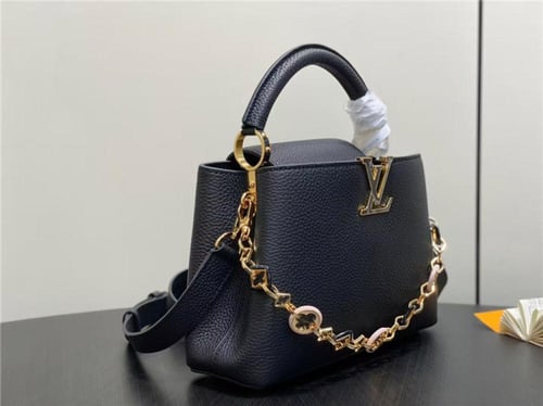 Louis Vuitton Capucines Mini Capucines - Premium Q...