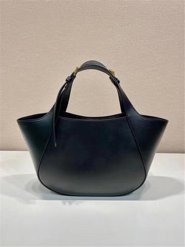 PRADA Medium Leather Tote bag