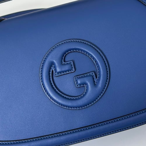 GUCCI Blondie Medium Top Handle Bag