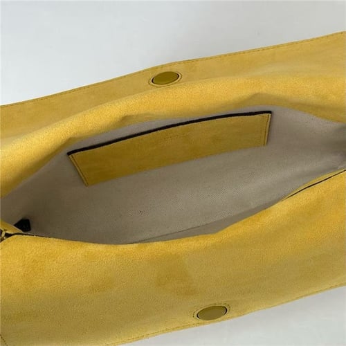 GUCCI Medium Shoulder Bag With Chain