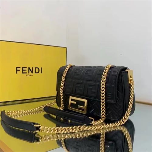FENDI Baguette Bags