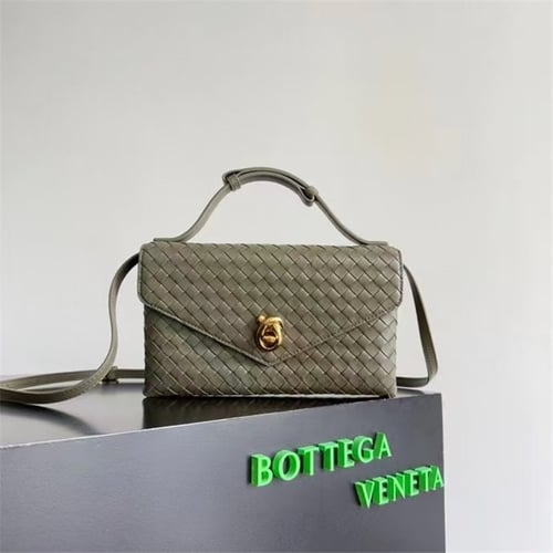 Bottega Veneta Knot Lock